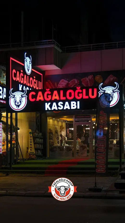 Cağaloğlu Kasabı gece cephesi